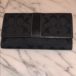 Coach Signature checkbook wallet minus checkbook